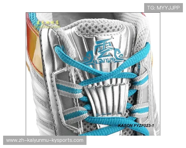 羽毛球选手鞋